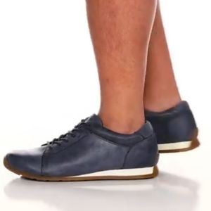 Born Brady Sneaker Shoes